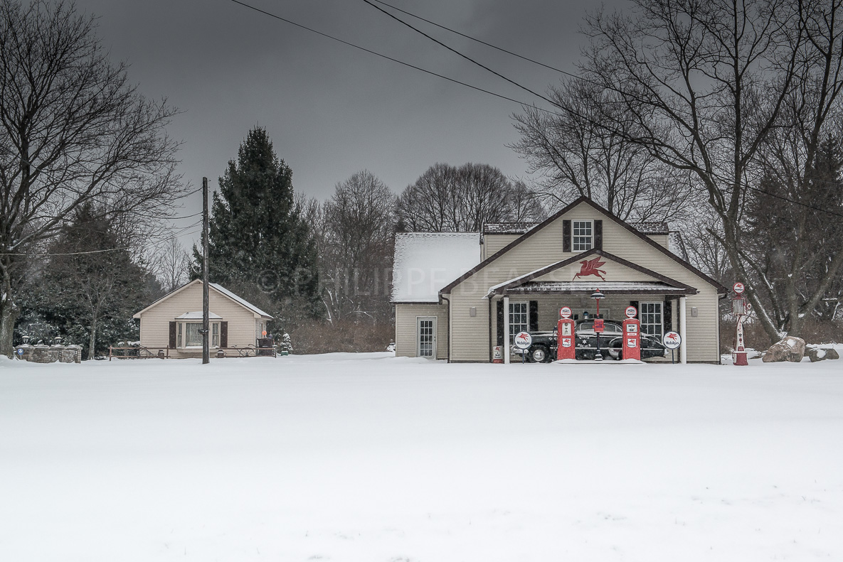 Mobil Gaz Station