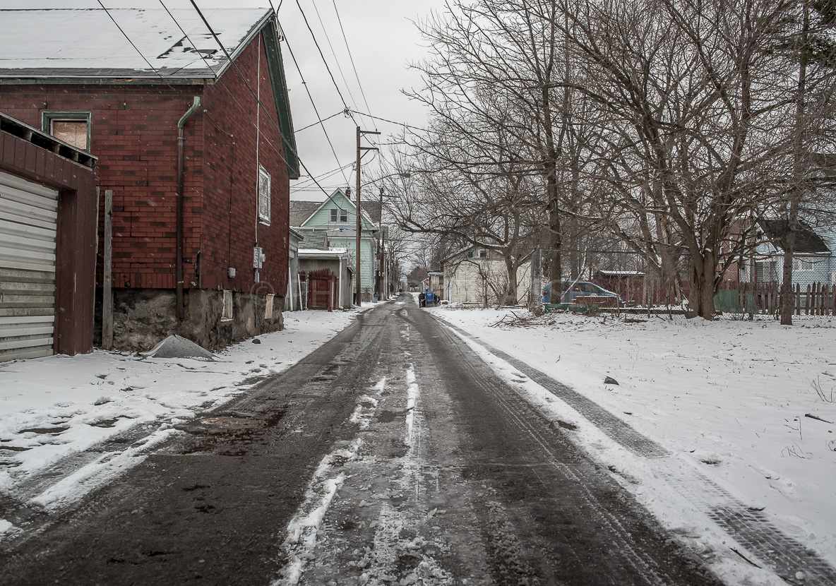 Back road Niagara Falls